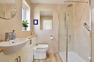 Photo 16- click for photo gallery